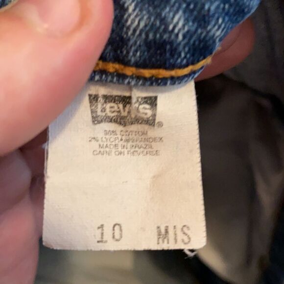 Vintage Levi’s Denim Distressed Man Made Cutoff Raw Hem Shorts - Picture 13 of 13